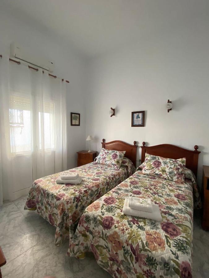 Tranvia Beach House Chipiona Bagian luar foto